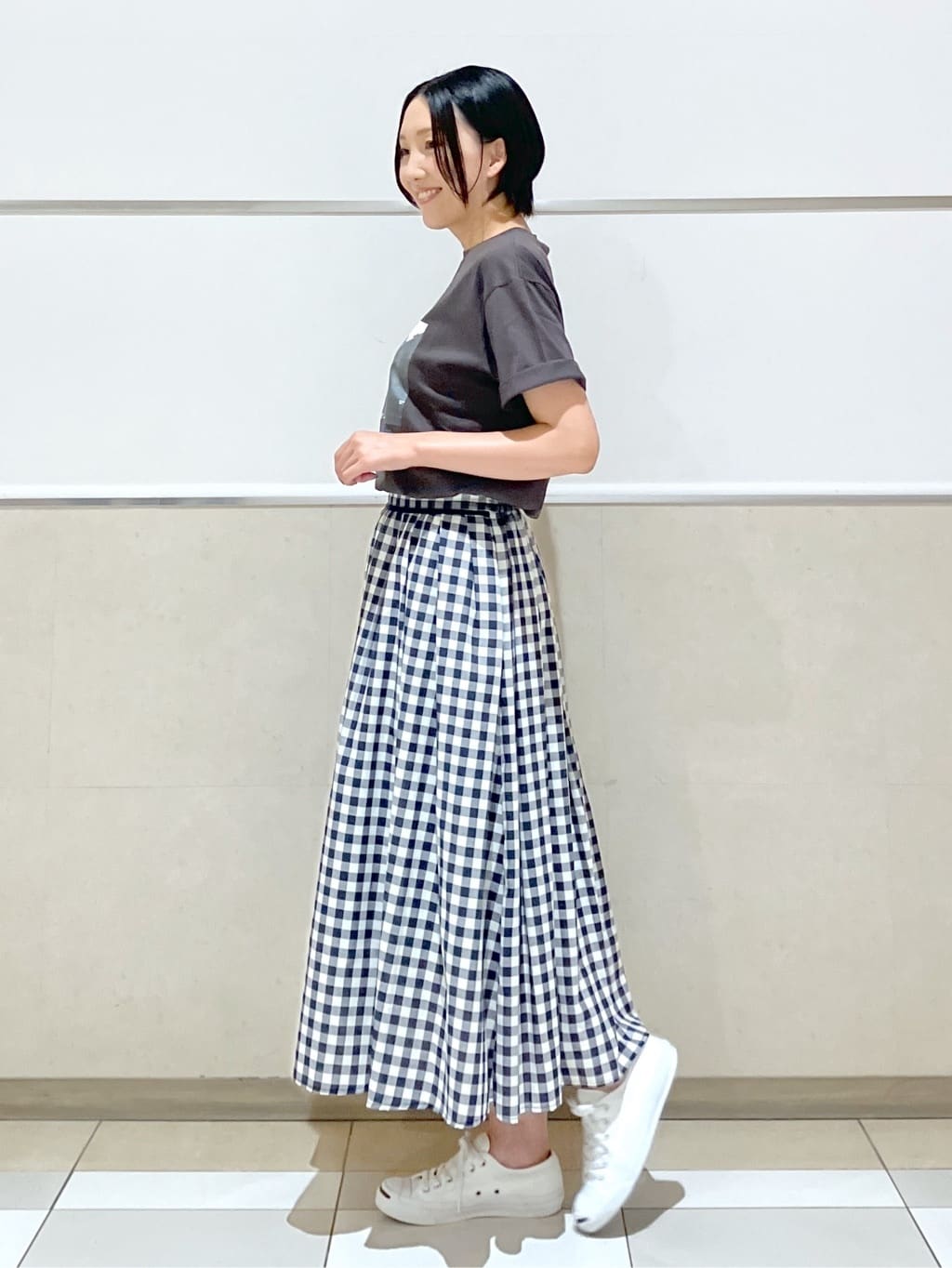 eriko さんの「Dessin｜【ユニセックス・洗える】オーガニックコットンロゴ入りTシャツ」を使ったコーディネート