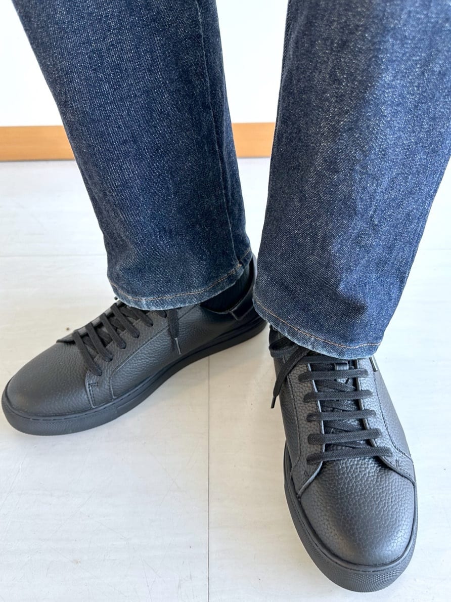 イッシーさんの「TAKEO KIKUCHI｜ボーラーハット柄 長袖シャツ」を使ったコーディネート