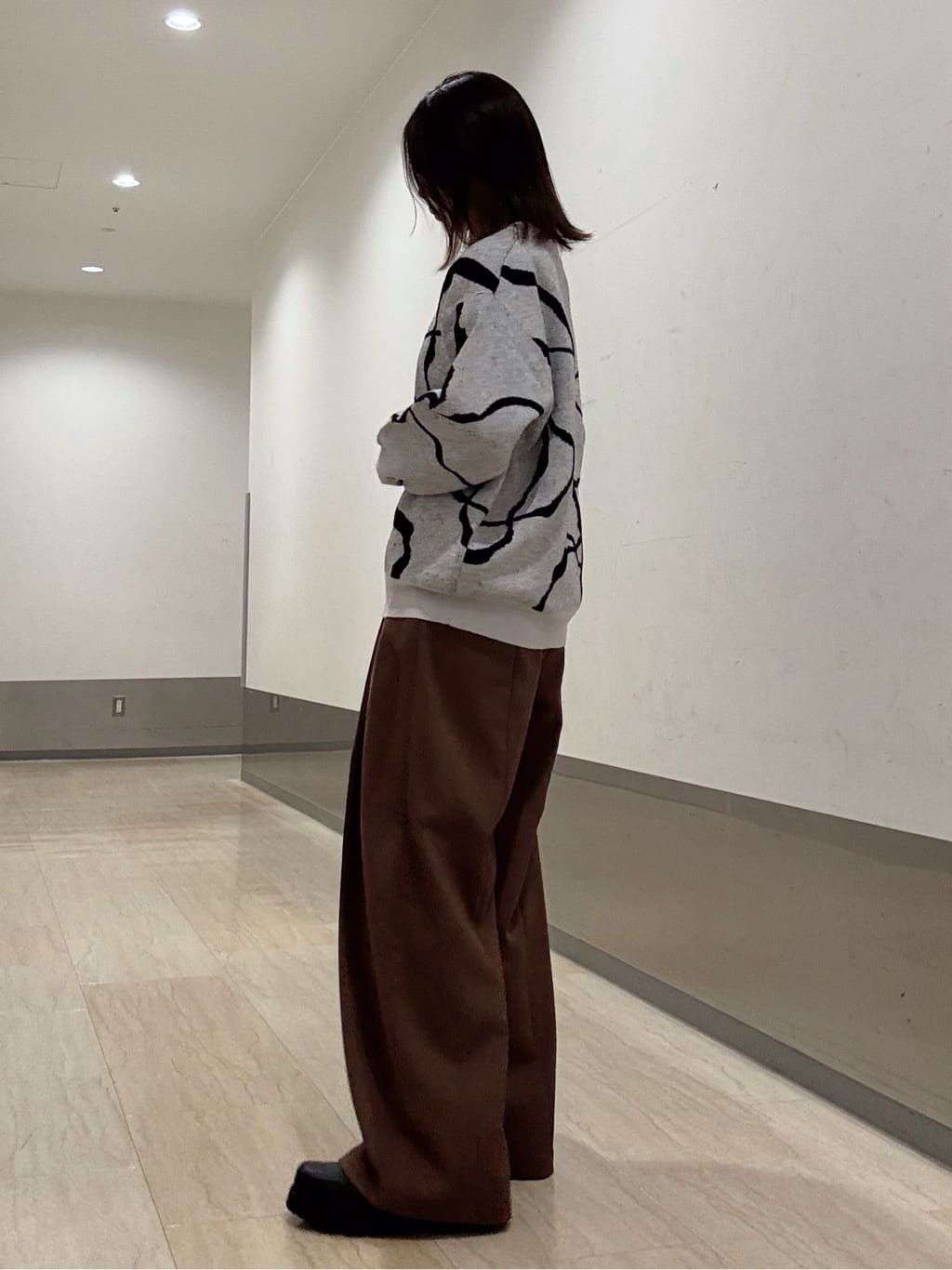 Renaさんの「tk.TAKEO KIKUCHI｜グランパバギースラックス」を使ったコーディネート