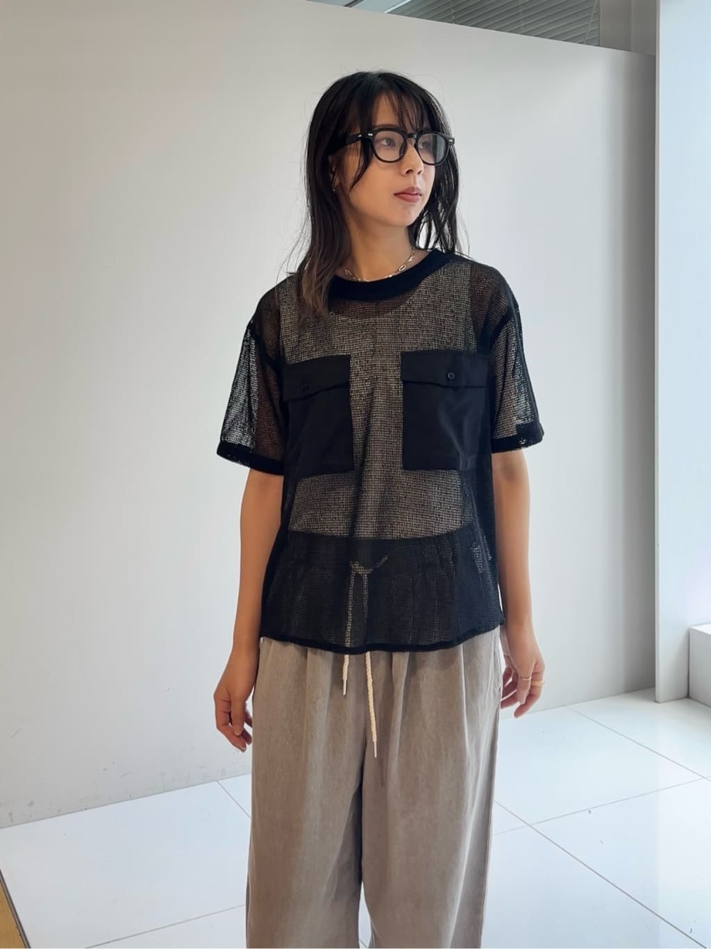 cotaniさんの「SHOO･LA･RUE｜【S-LL】メッシュ素材で大人ヘルシー ポケット付きデザイントップス」を使ったコーディネート