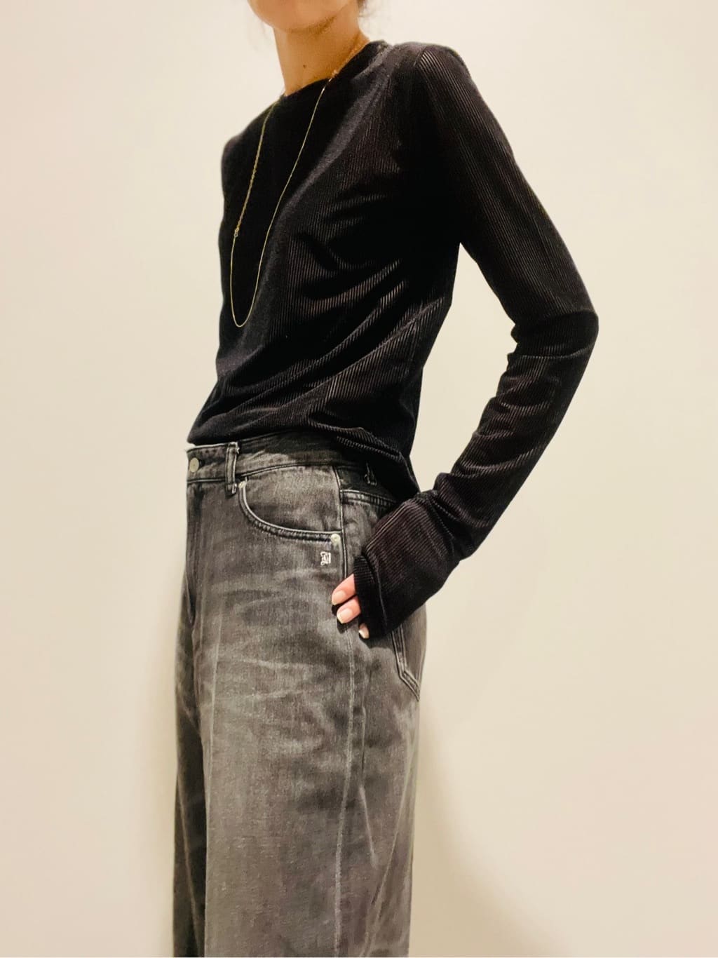 Annさんの「DRESSTERIOR｜◆【洗える/リブベロア】シアーリブベロアカットソー」を使ったコーディネート