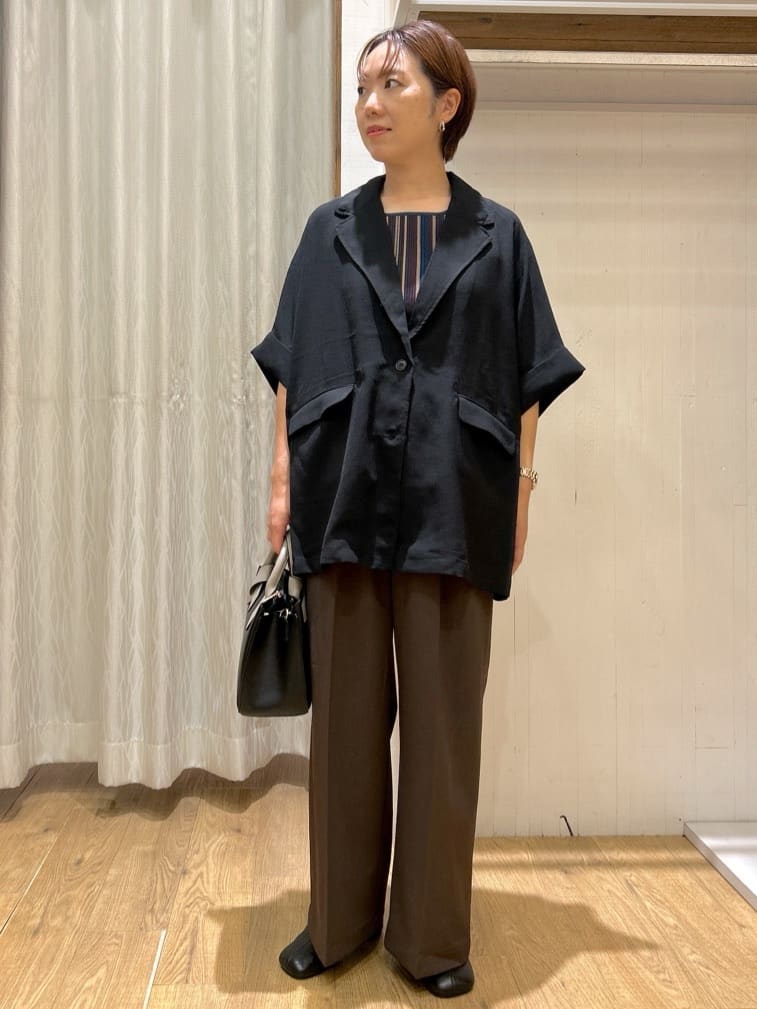 ga_riさんの「THE SHOP TK｜ドルマン半袖ジャケット【洗える】」を使ったコーディネート