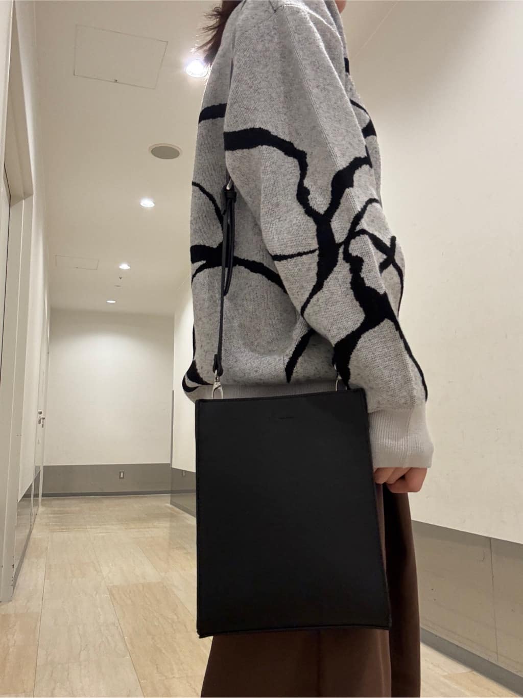 Renaさんの「tk.TAKEO KIKUCHI｜グランパバギースラックス」を使ったコーディネート
