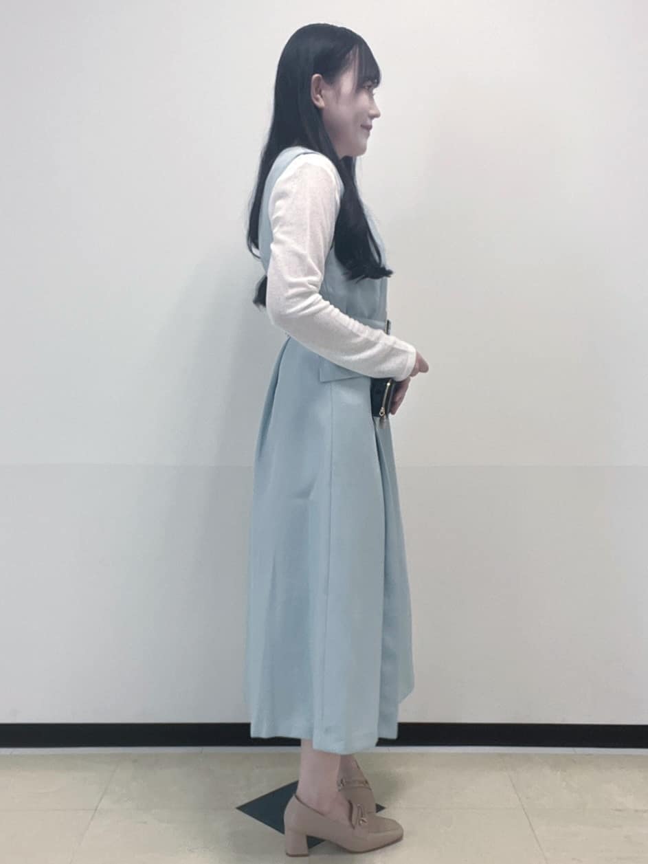 Hitomiさんの「index｜シアーラウンドネックカットソー【洗濯機洗い可】」を使ったコーディネート