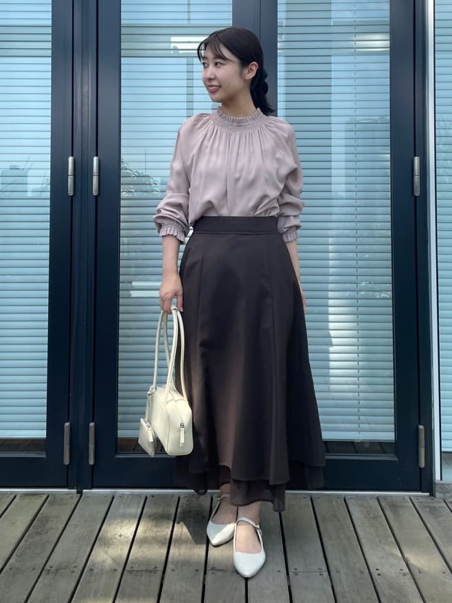 abeさんの「Couture brooch｜【マシンウォッシャブル・美シルエット】裾シアーフレアスカート」を使ったコーディネート