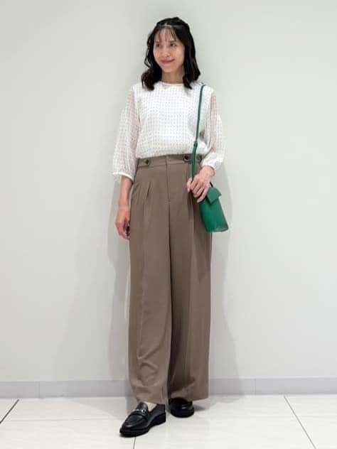 kayoさんの「INDIVI｜フロッキードットブラウス」を使ったコーディネート