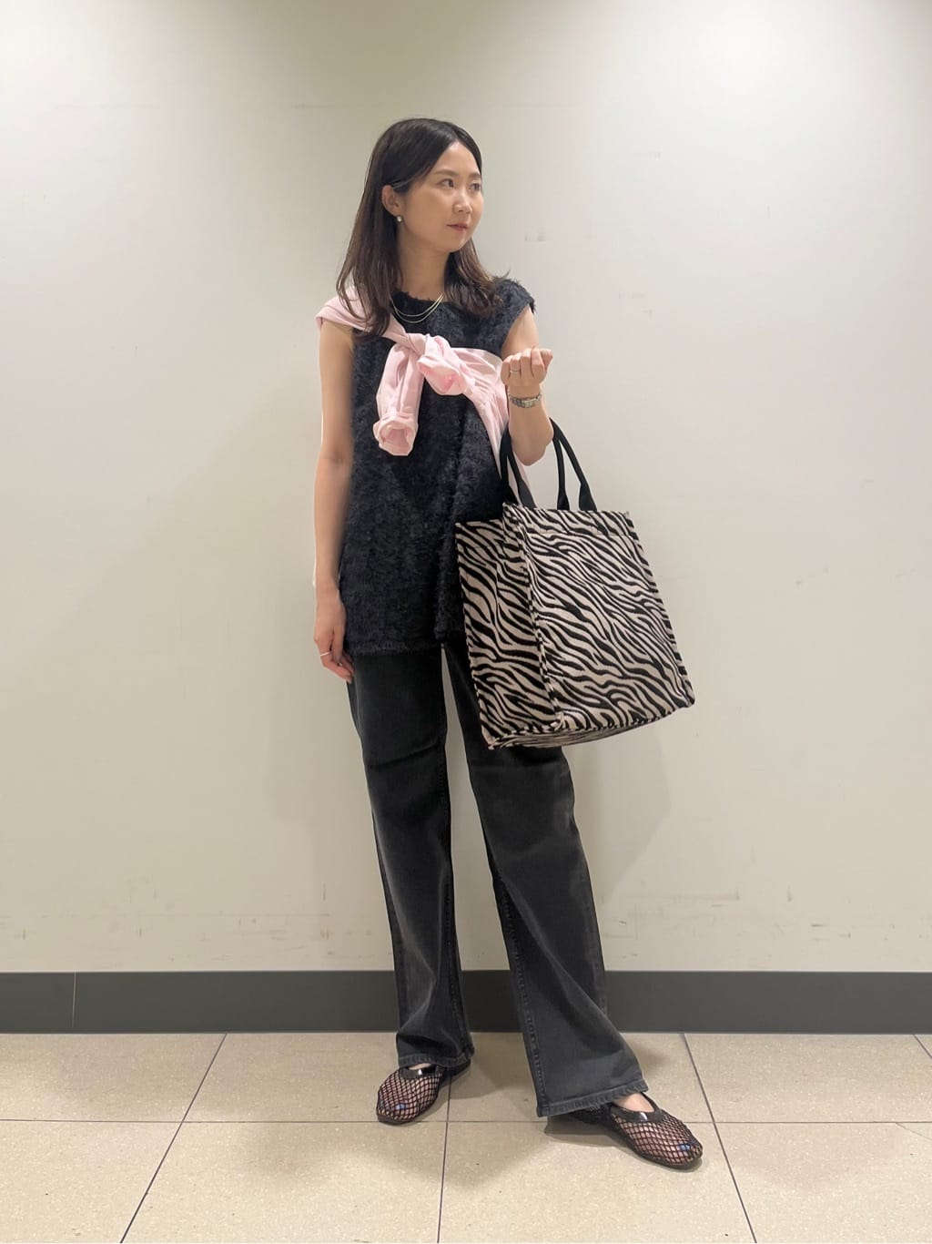 shokoさんの「INDIVI｜【インナーとしても活躍！】フリンジジャカードチュニック」を使ったコーディネート