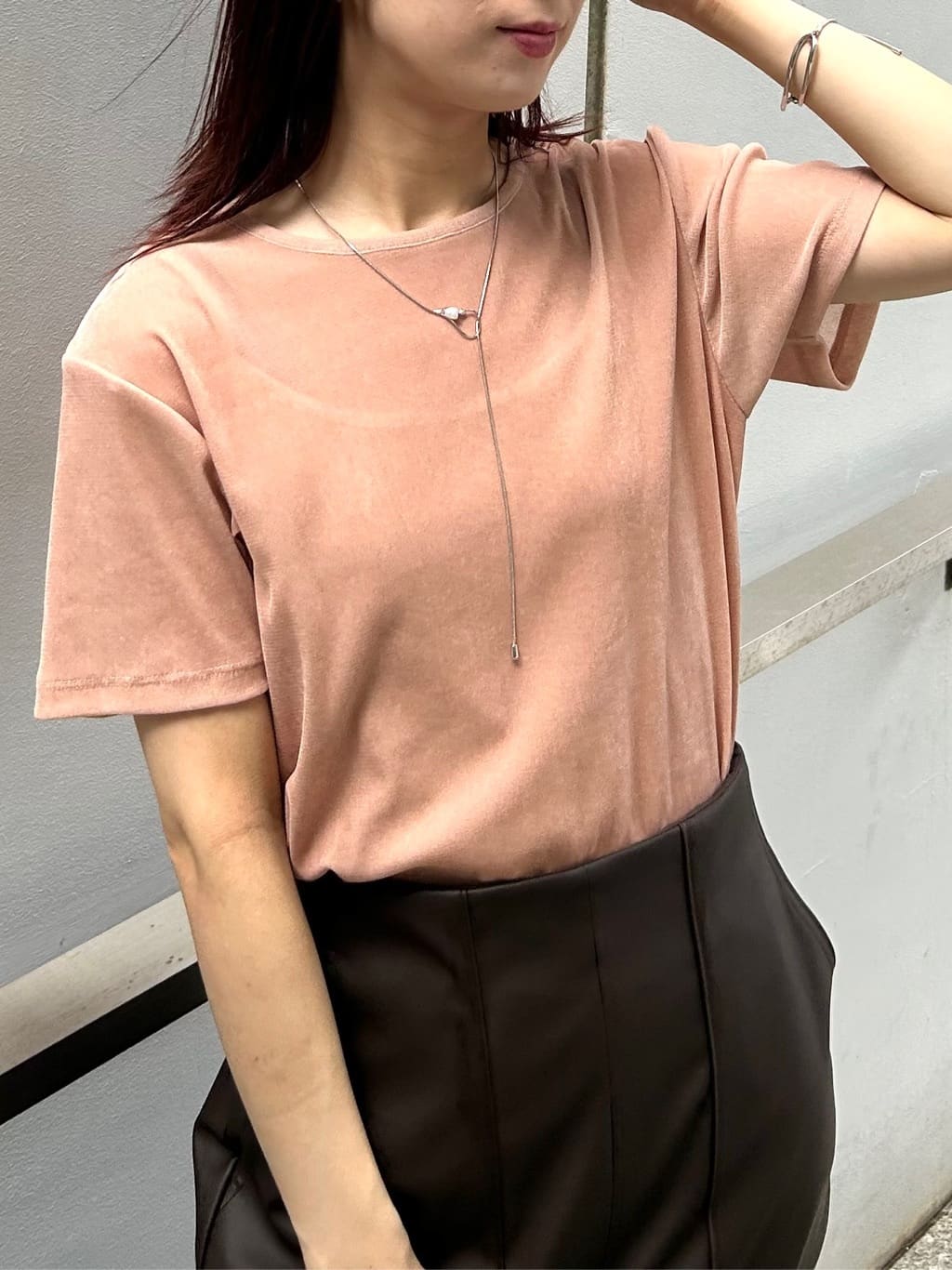 RINAさんの「OPAQUE.CLIP｜フロッキーチュールTシャツ【洗濯機洗い可】」を使ったコーディネート