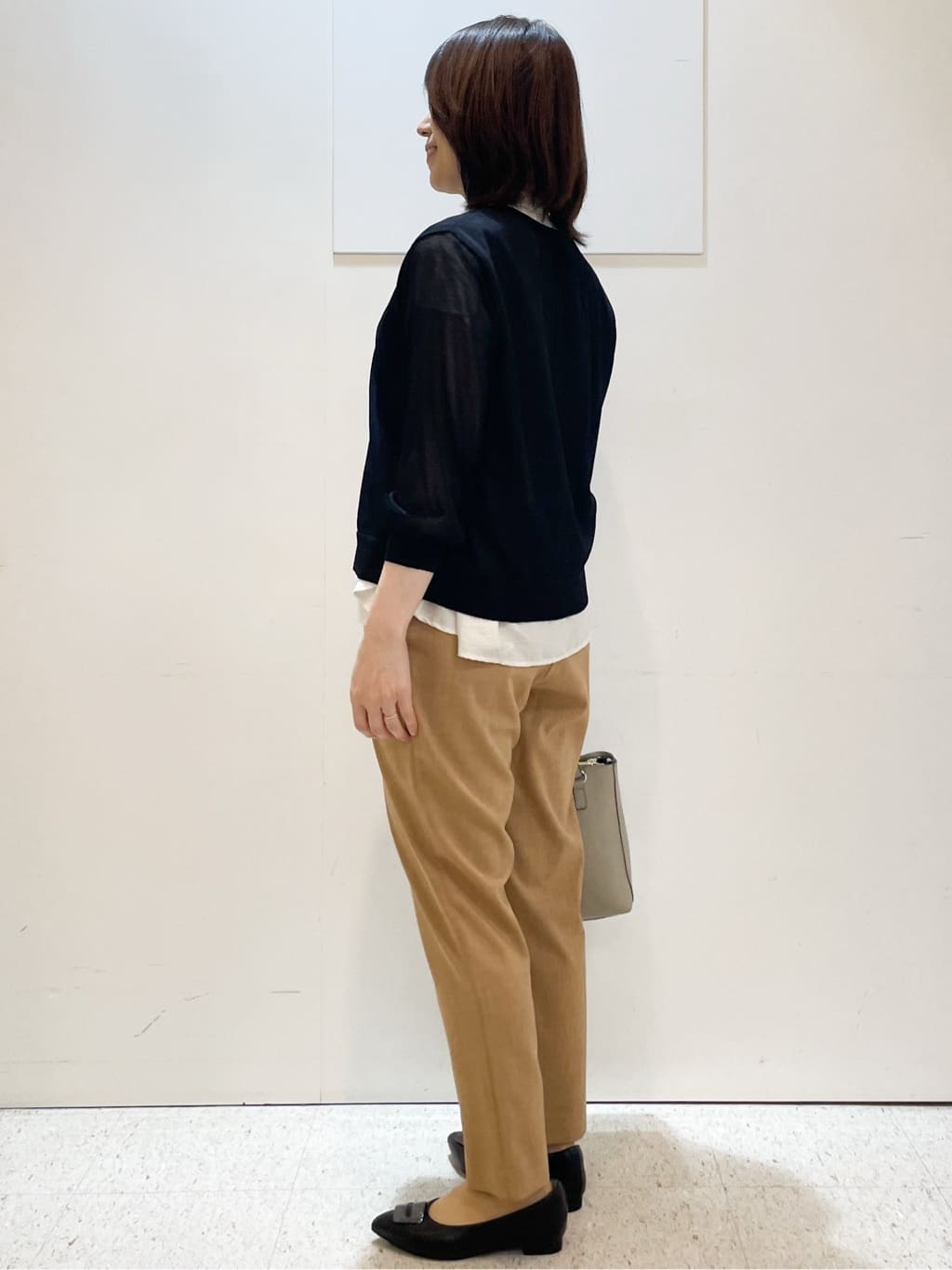 めいさんの「Reflect｜【二の腕さりげなくカバー】バンドカラーブラウス」を使ったコーディネート