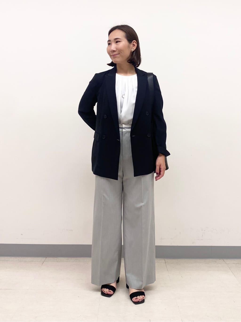 YUKARIさんの「INDIVI｜ライトダブルジャケット」を使ったコーディネート