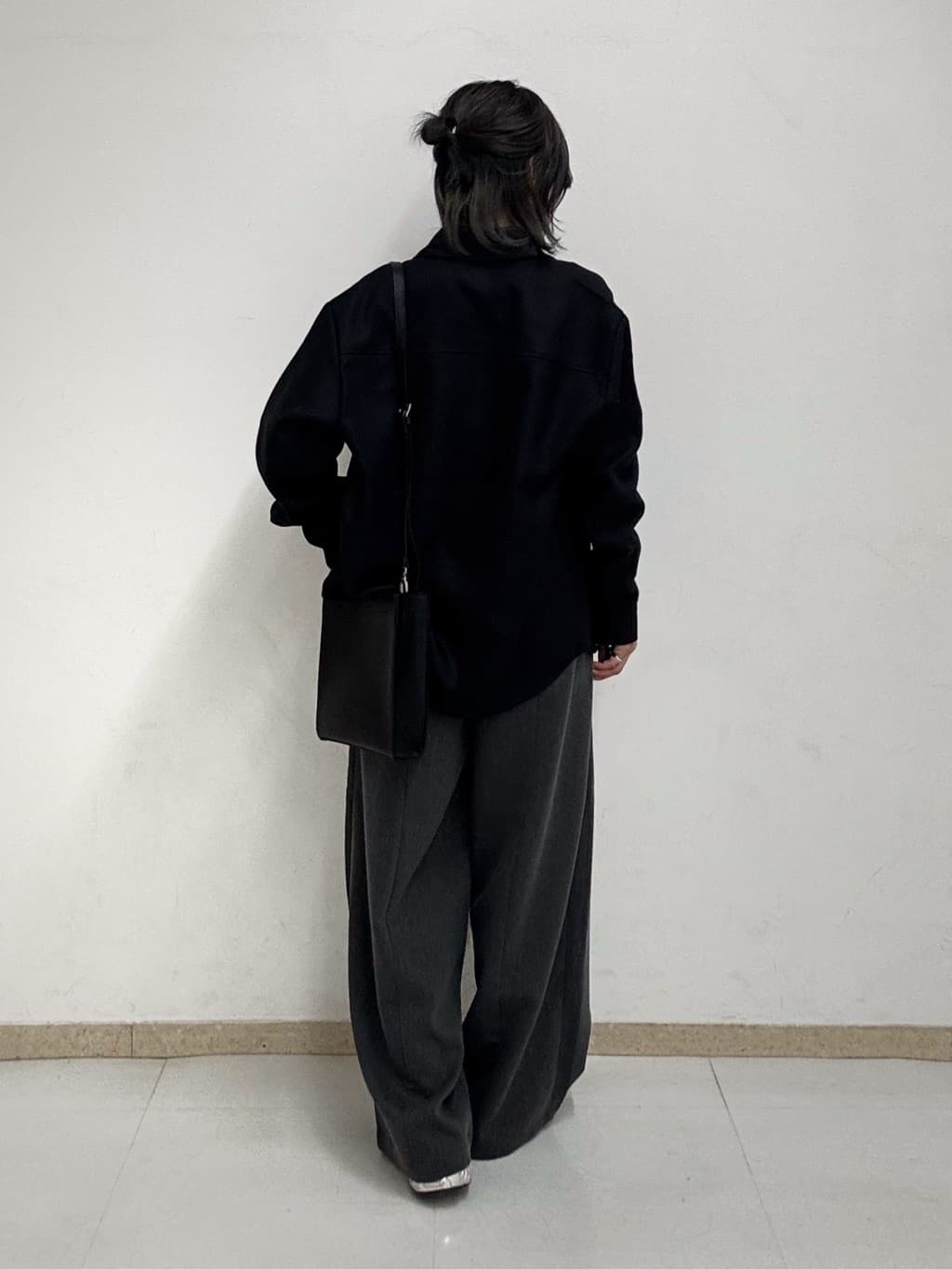nori さんの「tk.TAKEO KIKUCHI｜グランパバギースラックス」を使ったコーディネート