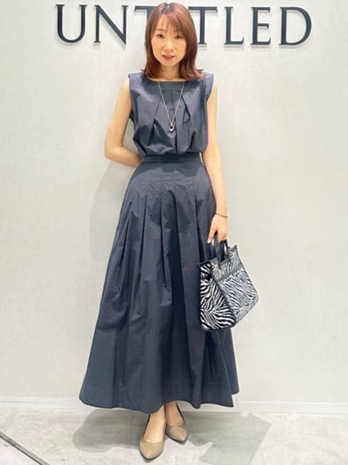 Miwaさんの「UNTITLED｜【2WAY/セットアップ可/ノースリーブ/前ボタン】ファブリカブラウス」を使ったコーディネート
