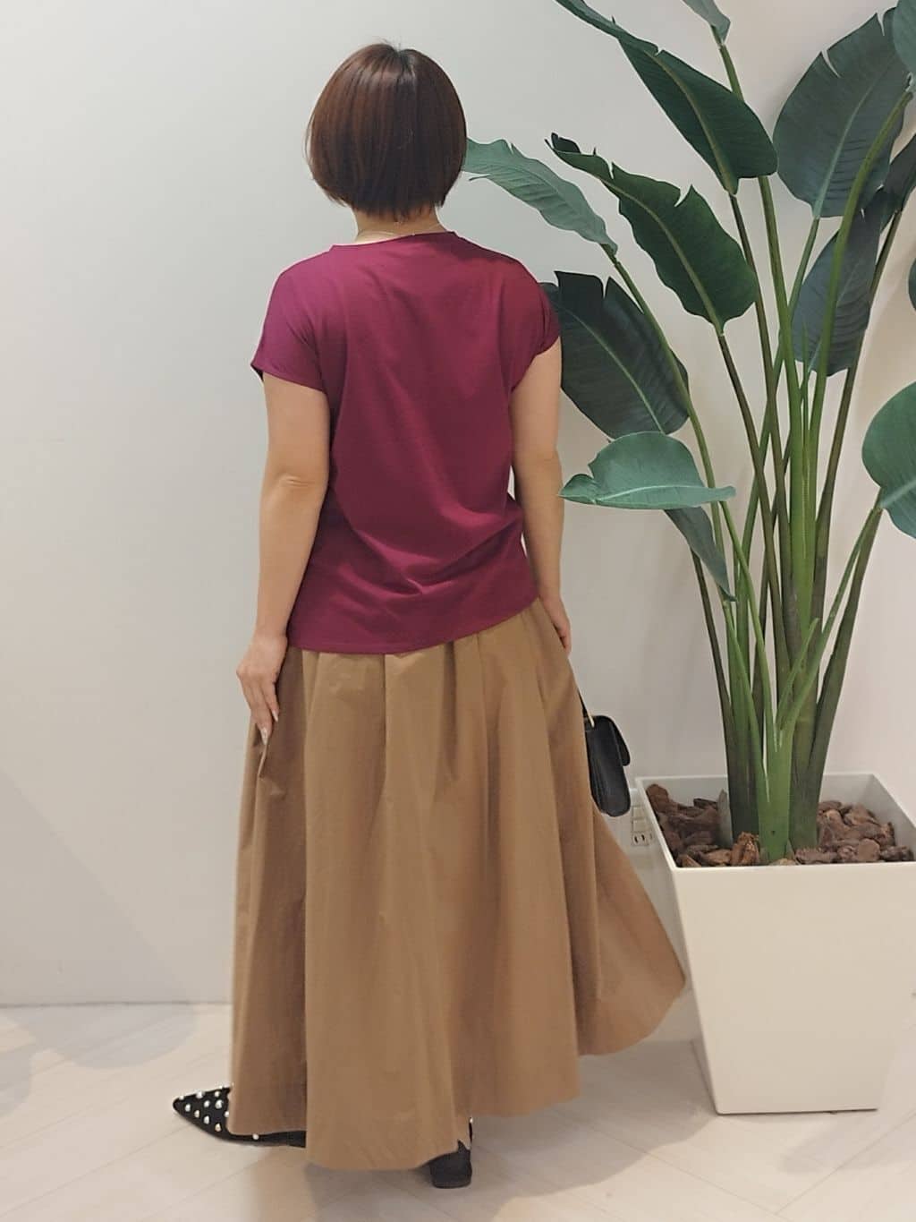s u g iさんの「UNTITLED｜【洗える/Tシャツ】ツイストプルオーバー」を使ったコーディネート