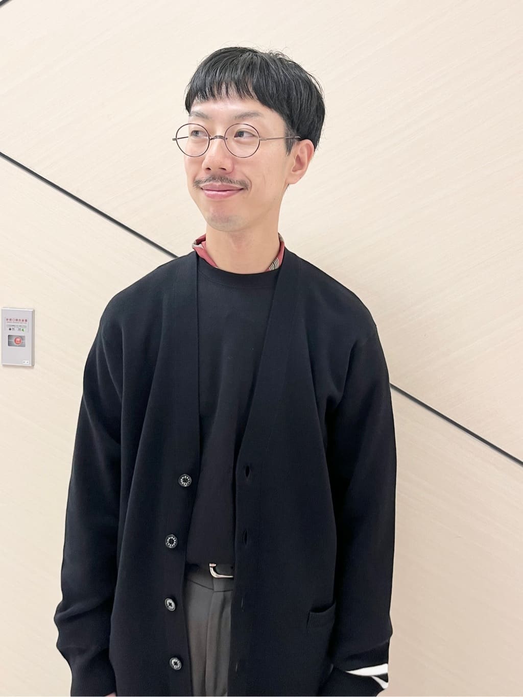 小山凌さんの「DRESSTERIOR｜エクスクルーシブフライスロングTシャツ」を使ったコーディネート