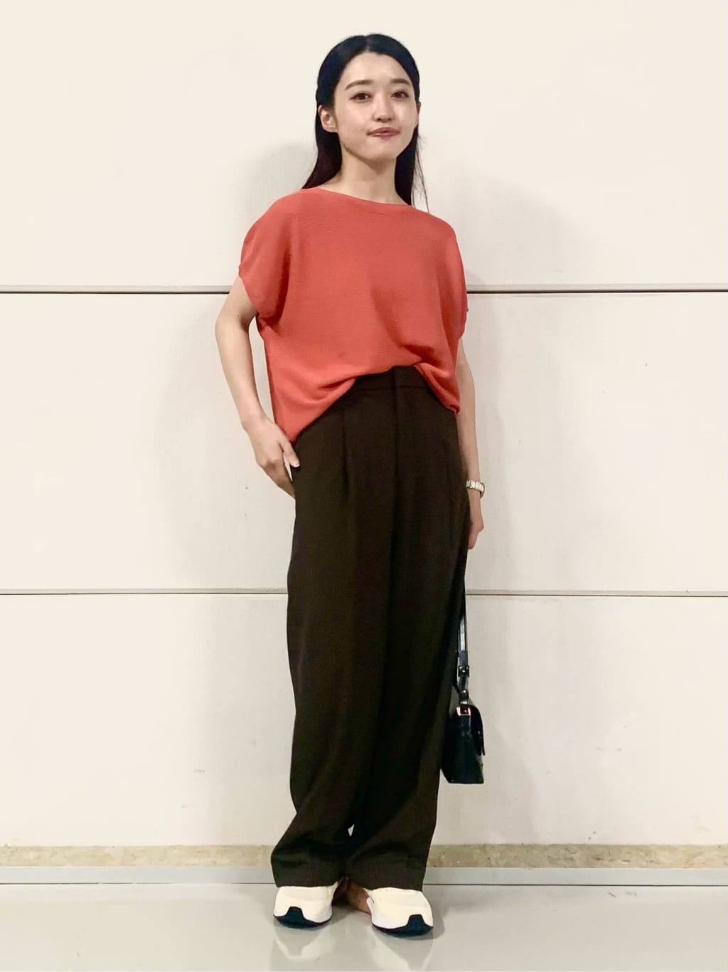 sahoさんの「THE SHOP TK｜【6色展開】さらさらフレンチニット【毛玉になりにくい/洗濯機OK】」を使ったコーディネート