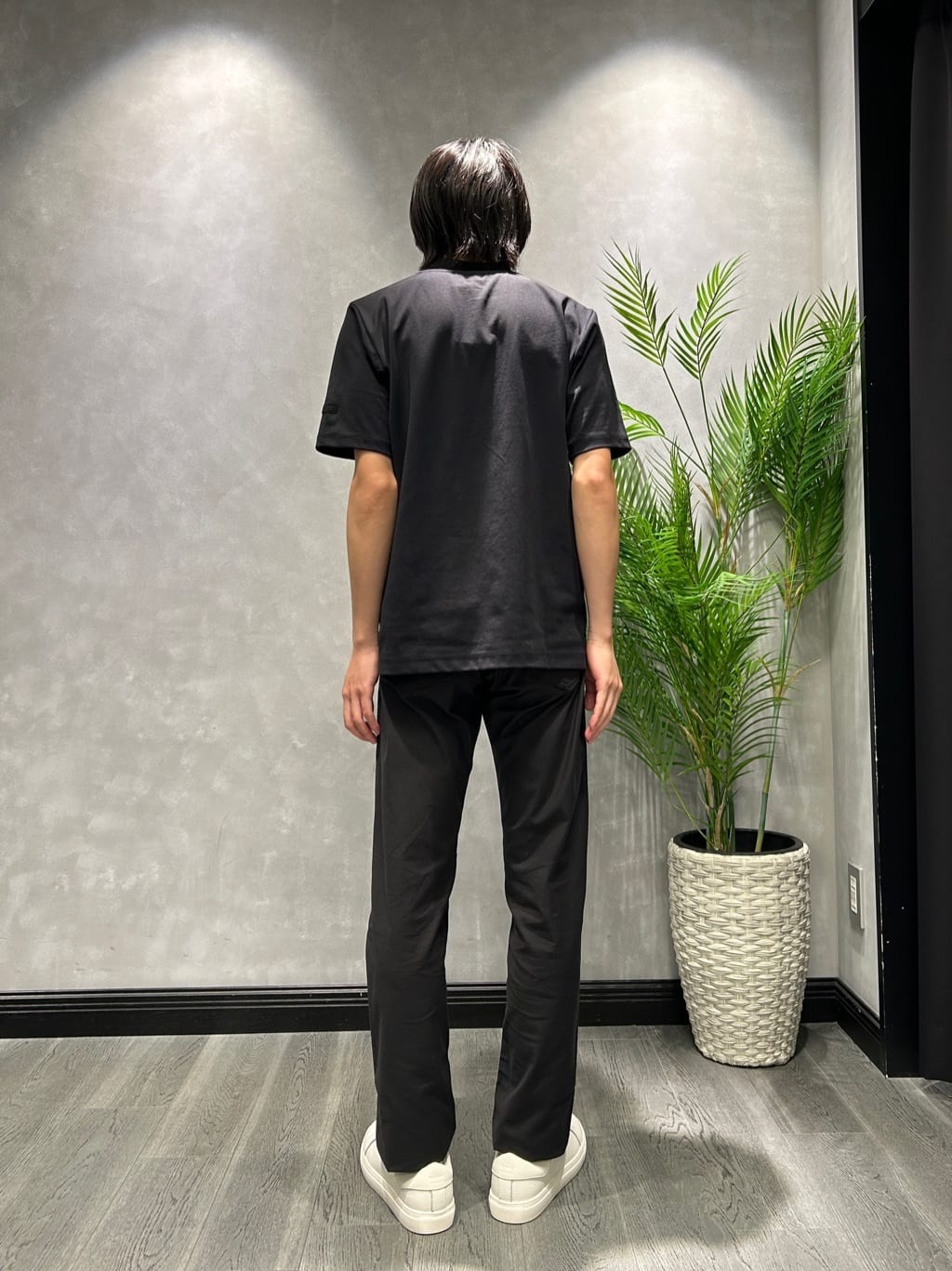 ruiさんの「TAKEO KIKUCHI｜【抗菌防臭/シーズンレス】シアサッカーギンガムチェック ストレッチシャツ」を使ったコーディネート