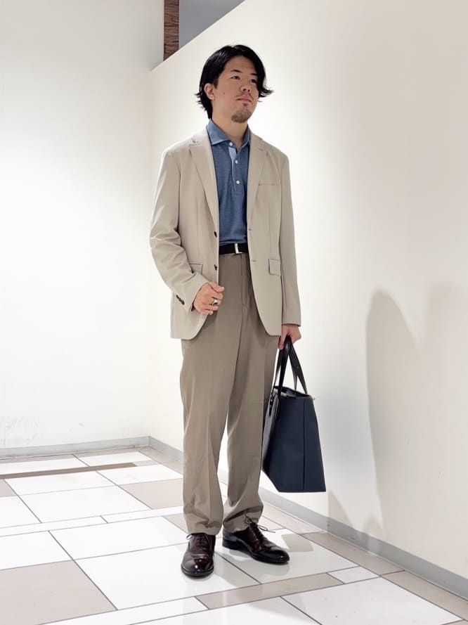 及川さんの「TAKEO KIKUCHI｜【360&deg;ストレッチ／セットアップ対応】None Of Stress ジャケット」を使ったコーディネート