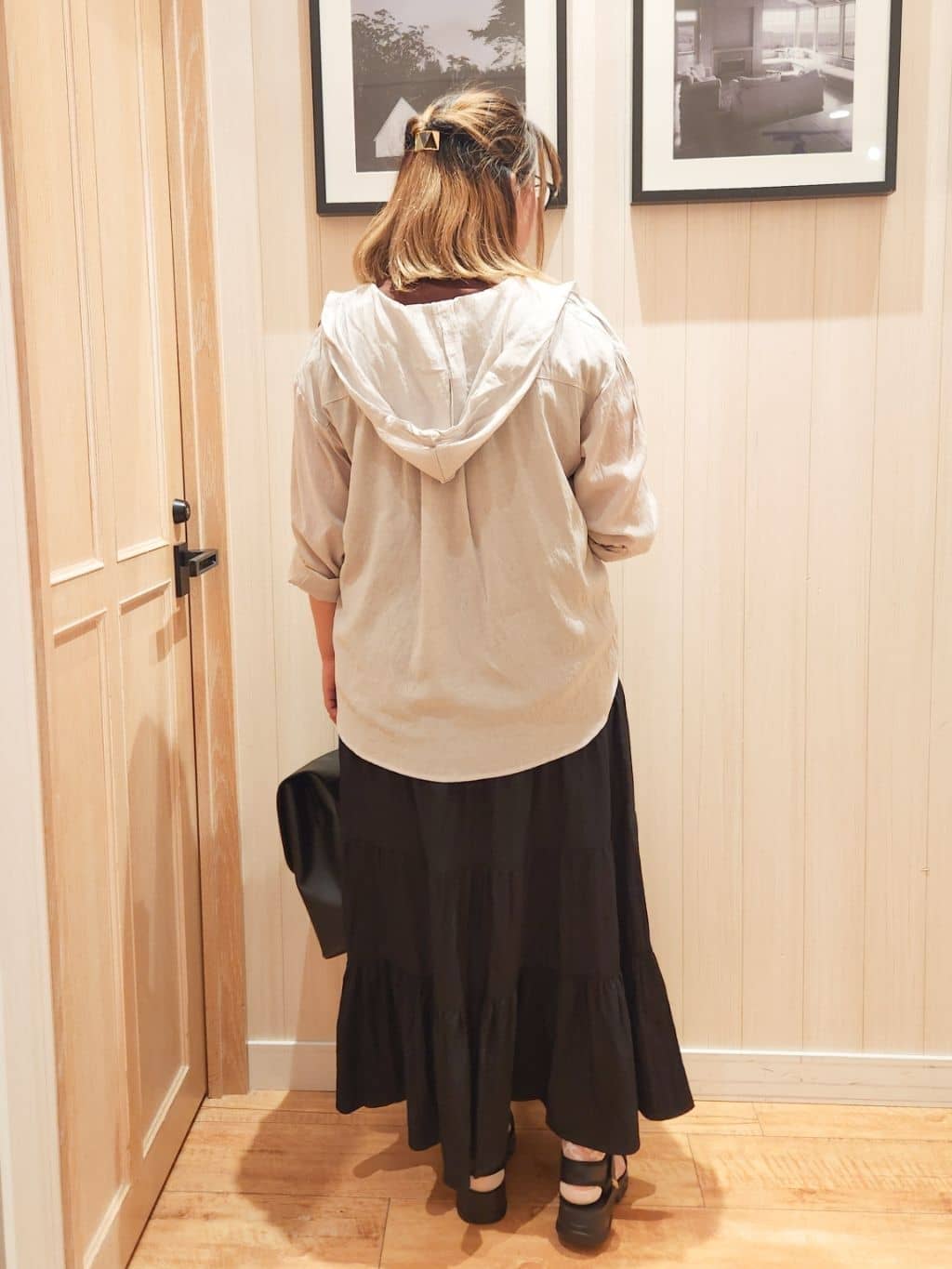 れーやんさんの「SHOO･LA･RUE｜【S-LL/汗ジミ軽減/ひんやり/UV】インせず着られる フレンチスリーブTシャツ」を使ったコーディネート