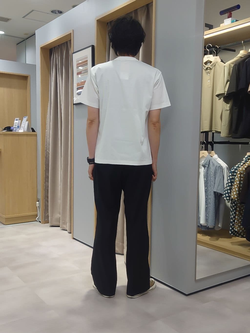 kawamuさんの「TAKEO KIKUCHI｜【COOL CITY WEAR】DotAir（R）サッカー シャツ」を使ったコーディネート