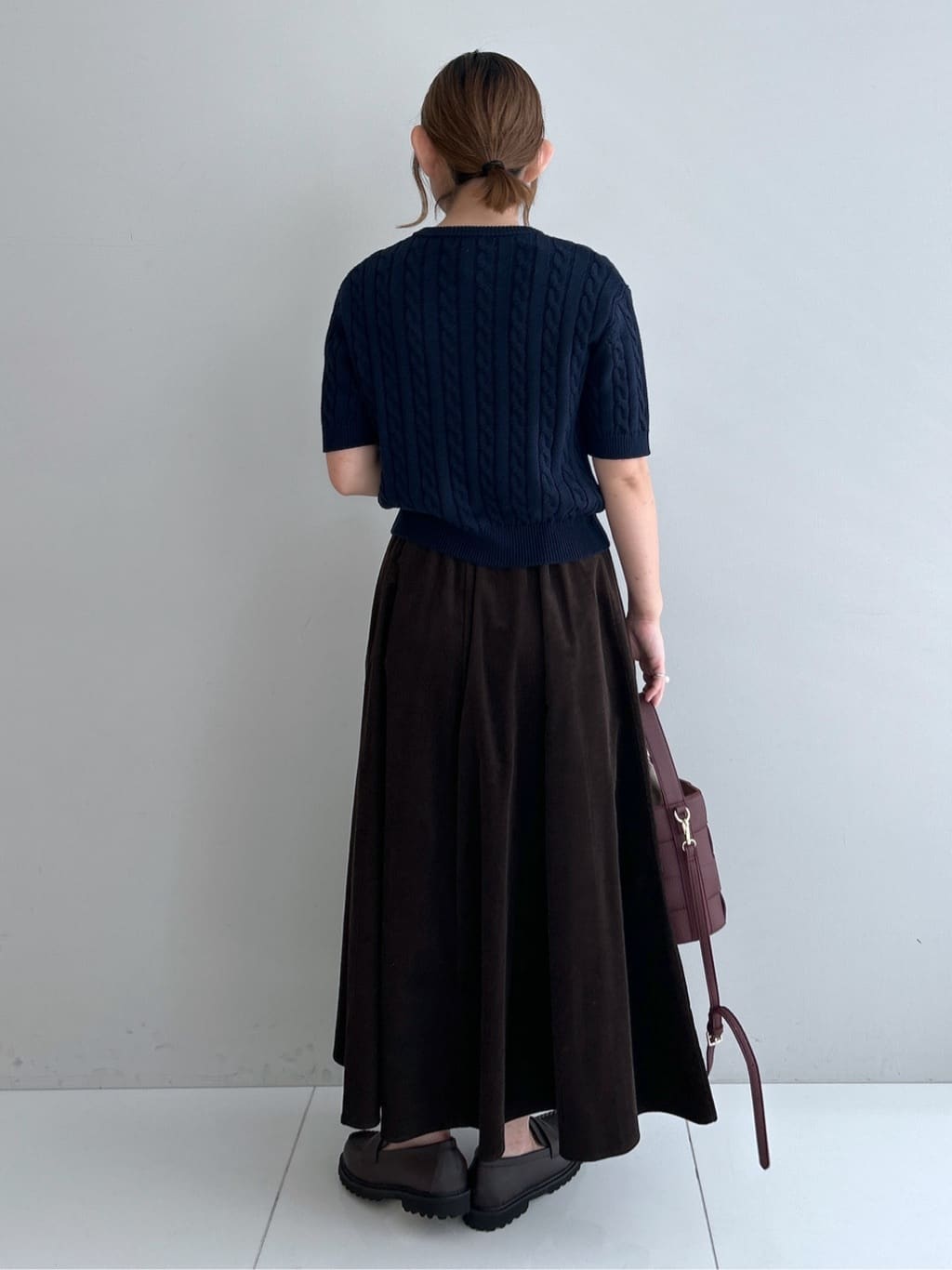 Hirokaさんの「Dessin｜ケーブルカーディガン」を使ったコーディネート