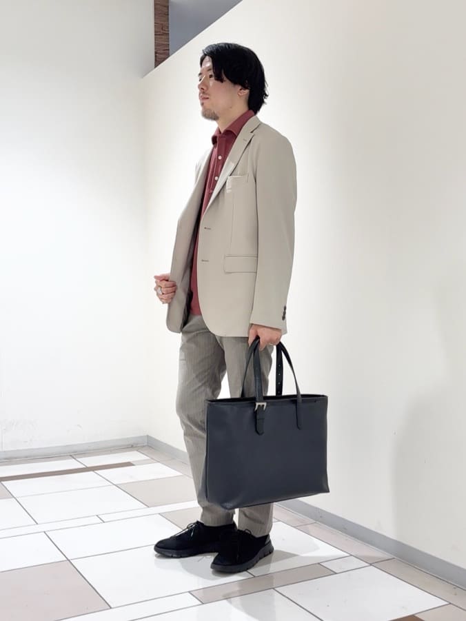及川さんの「TAKEO KIKUCHI｜【360&deg;ストレッチ／セットアップ対応】None Of Stress ジャケット」を使ったコーディネート