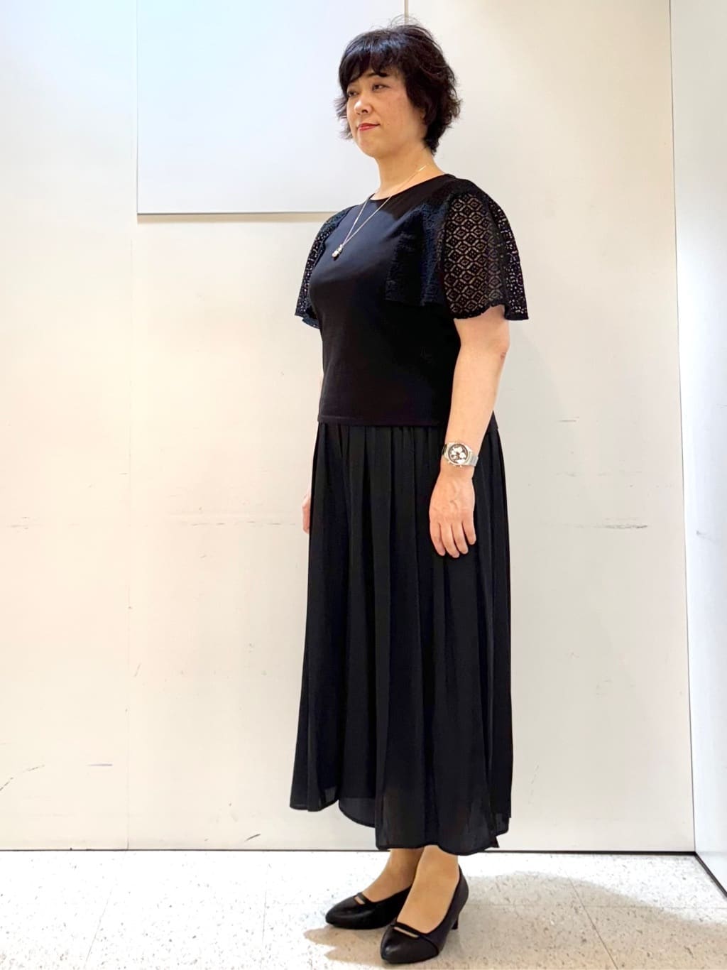 ヤスコさんの「Reflect｜幾何レーススリーブプルオーバージャージ」を使ったコーディネート