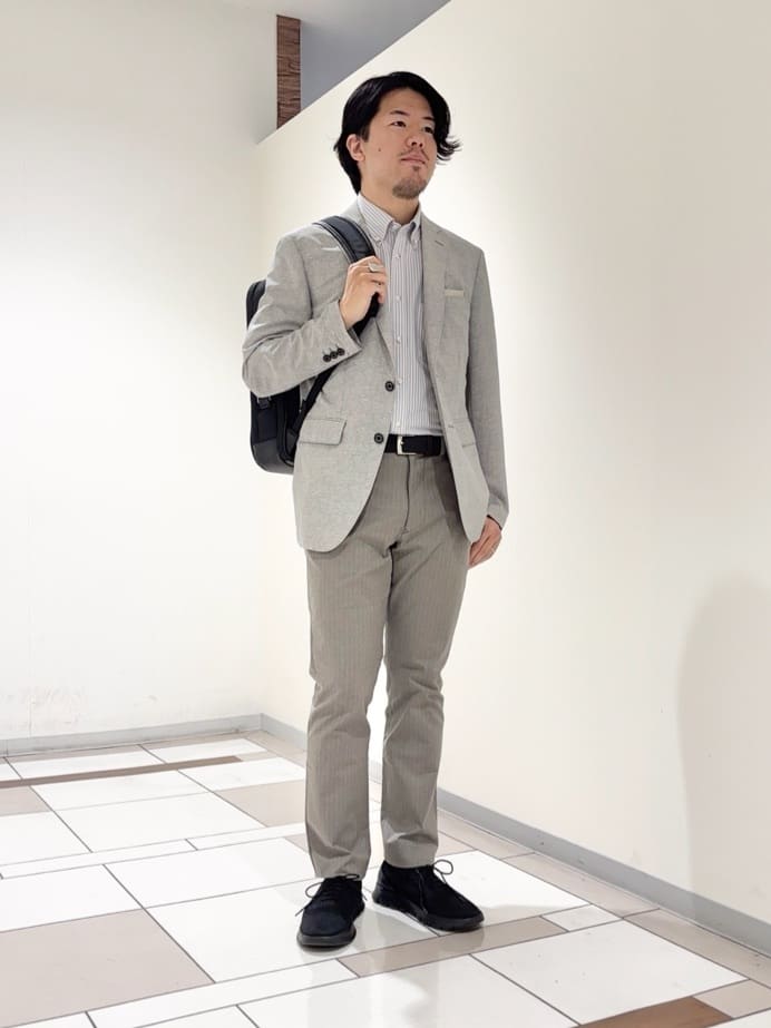 及川さんの「TAKEO KIKUCHI｜【抗菌防臭】COOL DOTS（R）ドビープリント ジャケット」を使ったコーディネート