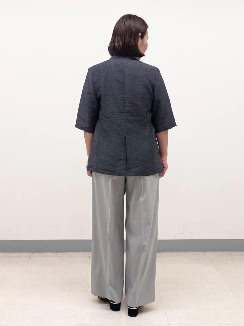 YUKARIさんの「INDIVI｜ライトダブルジャケット」を使ったコーディネート