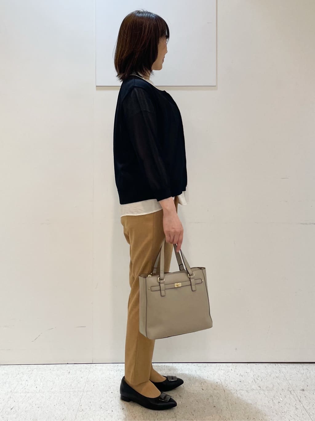 めいさんの「Reflect｜【二の腕さりげなくカバー】バンドカラーブラウス」を使ったコーディネート