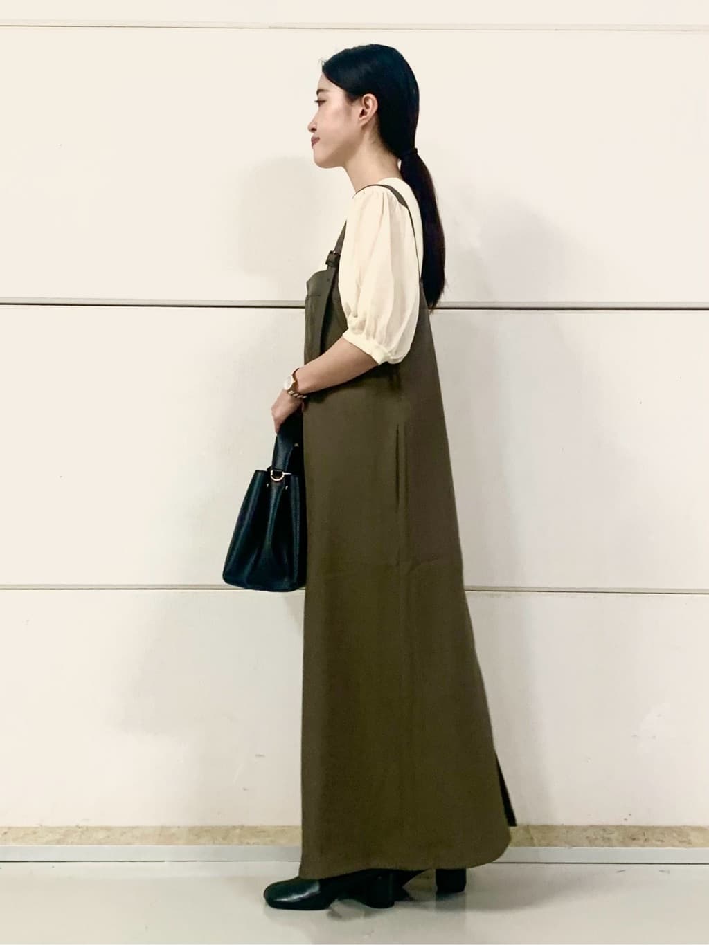 sahoさんの「THE SHOP TK｜シアーパフ袖ニット【洗濯機OK】」を使ったコーディネート