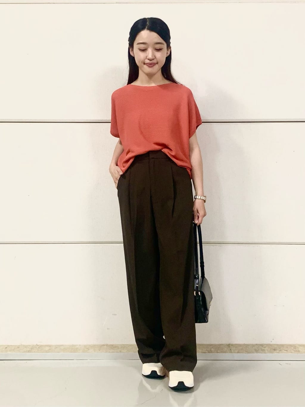 sahoさんの「THE SHOP TK｜【6色展開】さらさらフレンチニット【毛玉になりにくい/洗濯機OK】」を使ったコーディネート