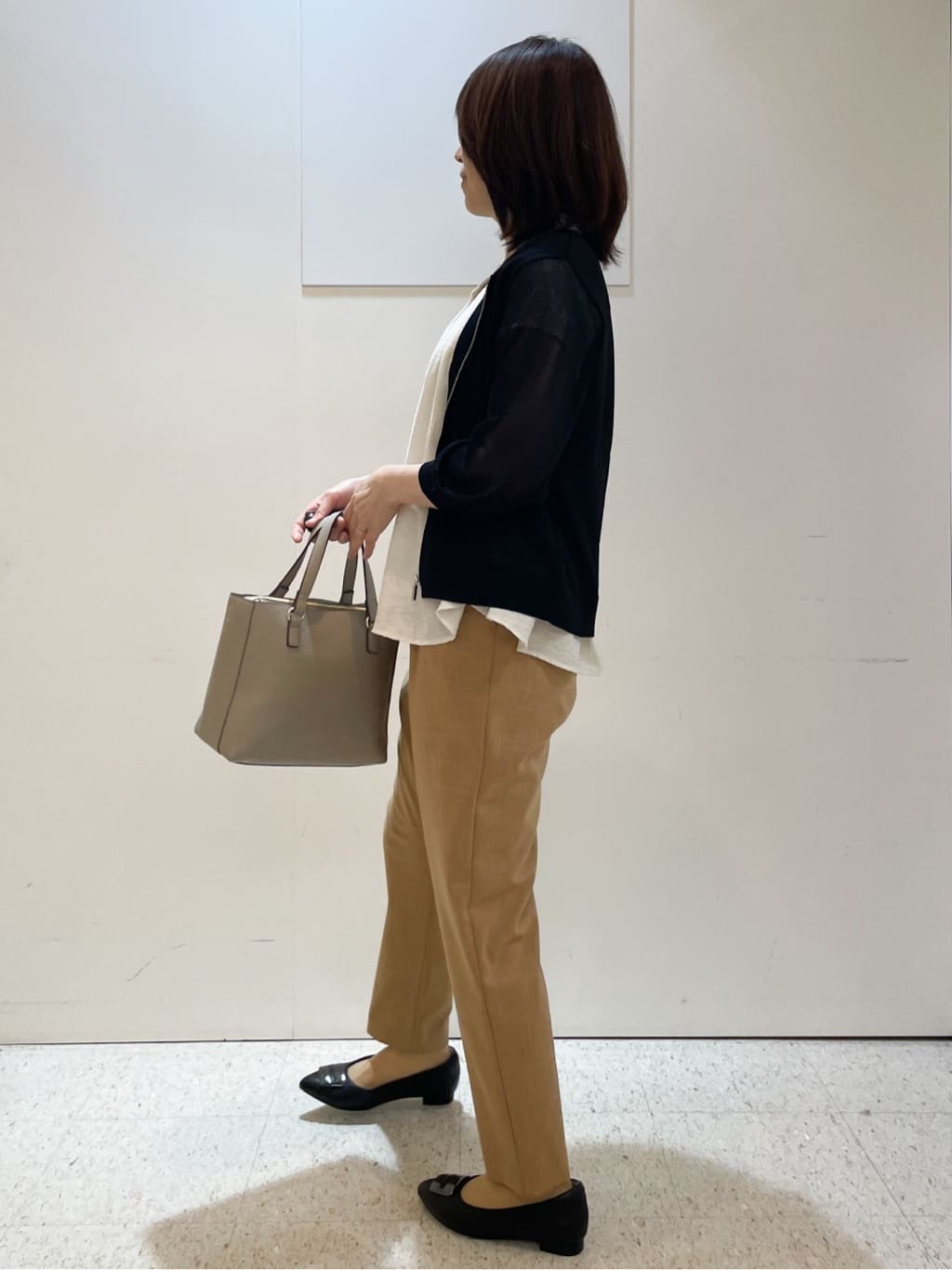 めいさんの「Reflect｜【二の腕さりげなくカバー】バンドカラーブラウス」を使ったコーディネート