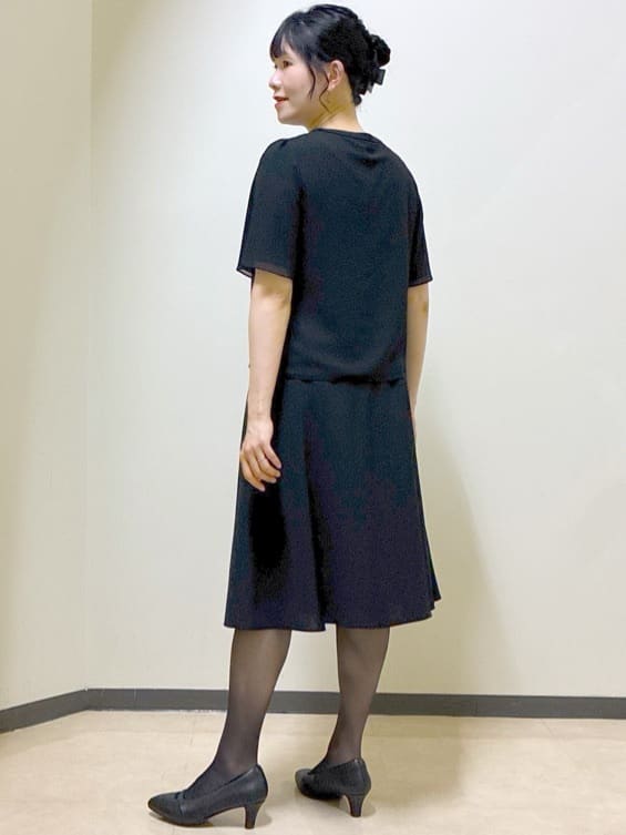  beni_gingerさんの「Reflect｜【一枚着で着映え◎／ジャケットのインナーにも】フロント開きブラウス」を使ったコーディネート