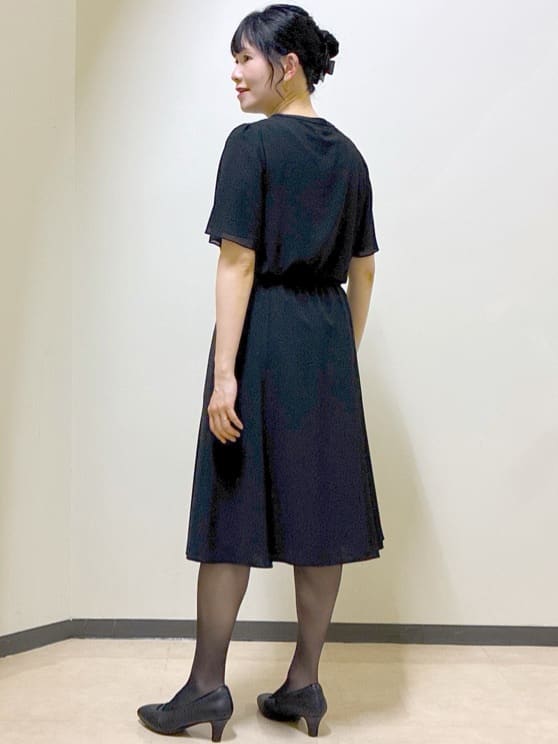  beni_gingerさんの「Reflect｜【一枚着で着映え◎／ジャケットのインナーにも】フロント開きブラウス」を使ったコーディネート