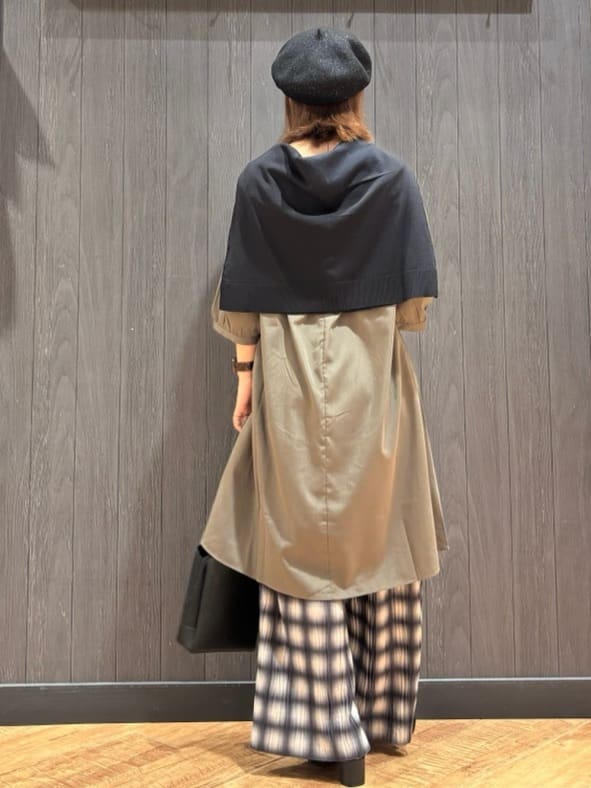 meiさんの「SHOO･LA･RUE｜【S-LL/洗濯後しわになりにくい/UV/6分袖】コットン風 Aラインチュニックワンピース」を使ったコーディネート