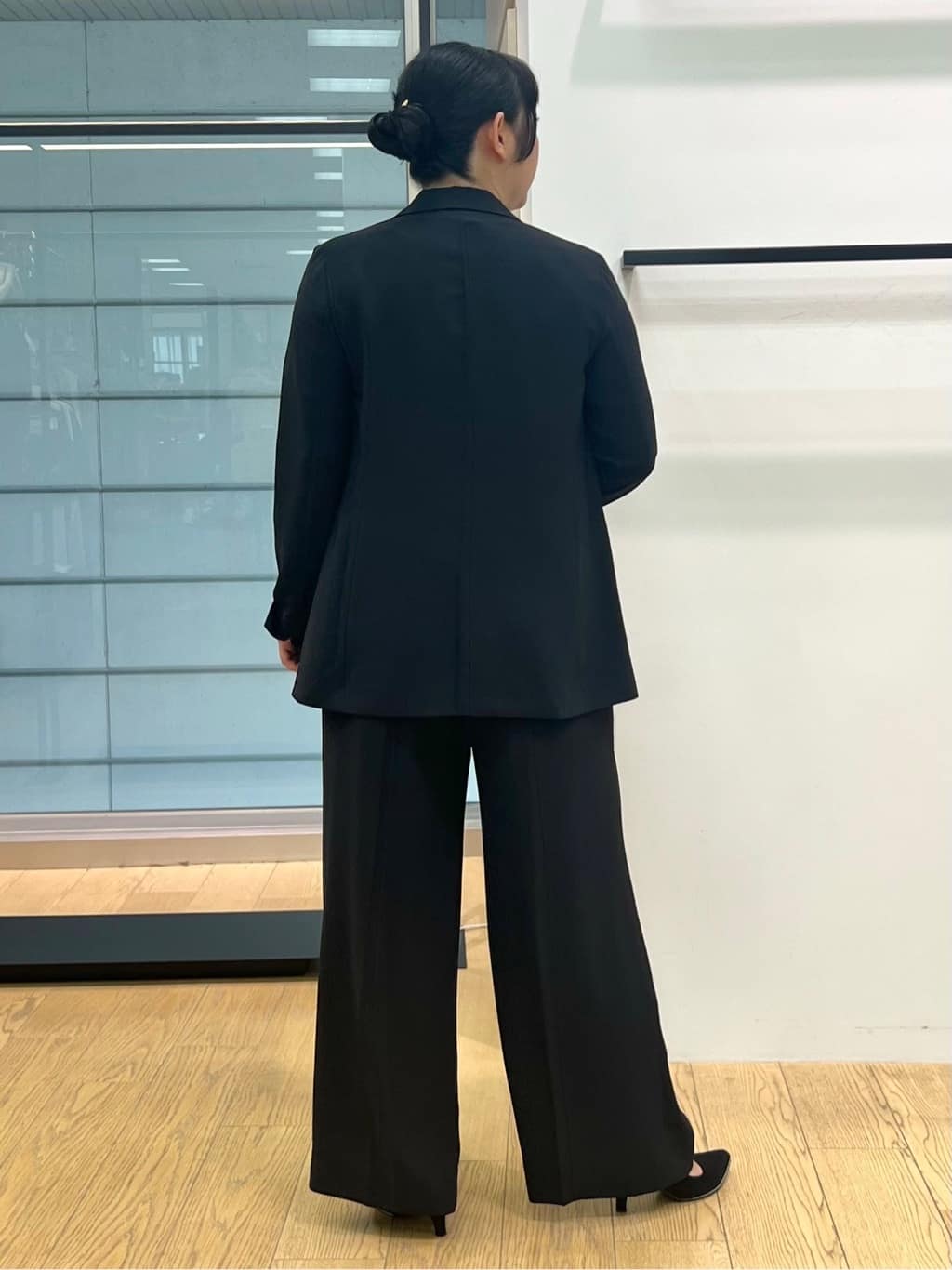 shimaさんの「INDIVI｜【着心地◎！】タックワイドパンツ」を使ったコーディネート