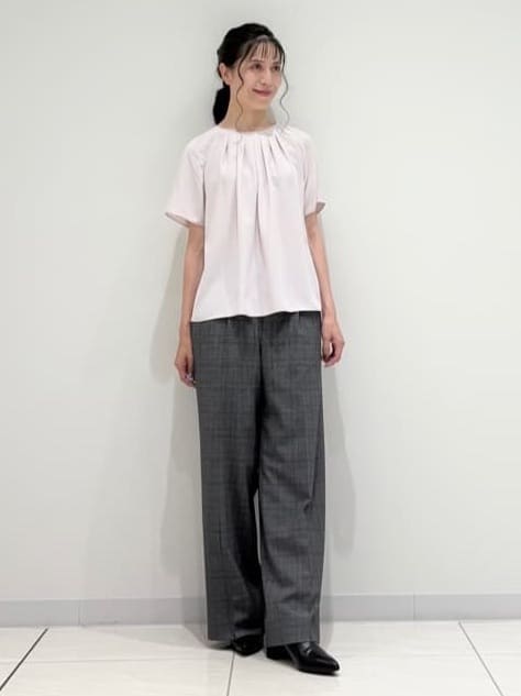 kayoさんの「INDIVI｜【UVケア】タックブラウス」を使ったコーディネート