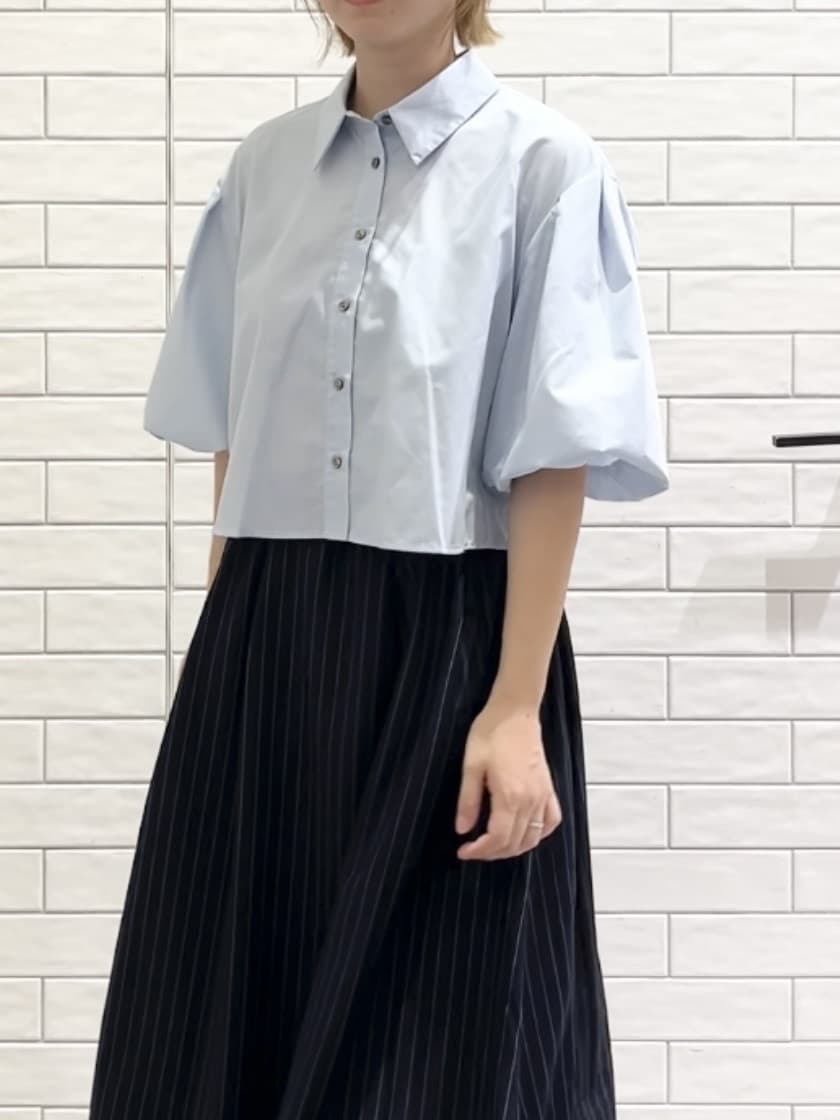 しおりさんの「OPAQUE.CLIP｜バルーンスリーブシャツ【洗濯機洗い可】」を使ったコーディネート