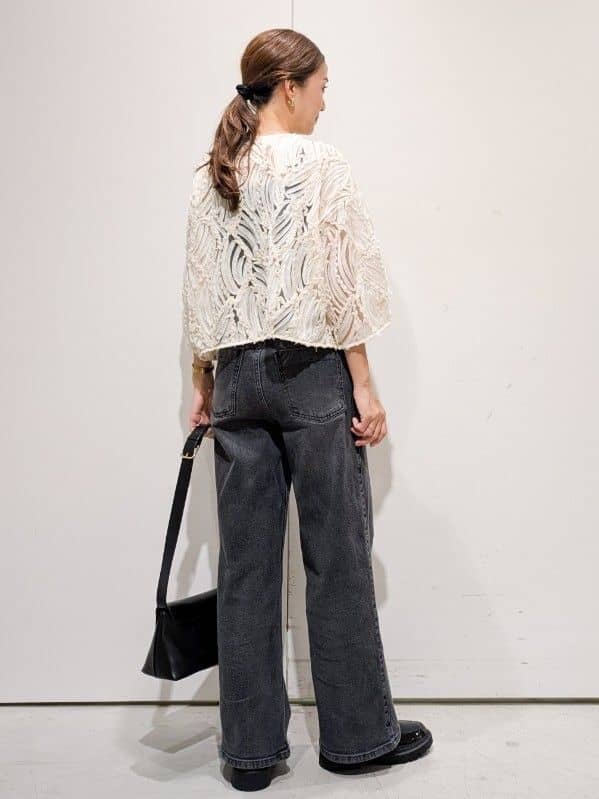 machiさんの「OPAQUE.CLIP｜シアー刺繍レース前開きブラウス【洗濯機洗い可】」を使ったコーディネート