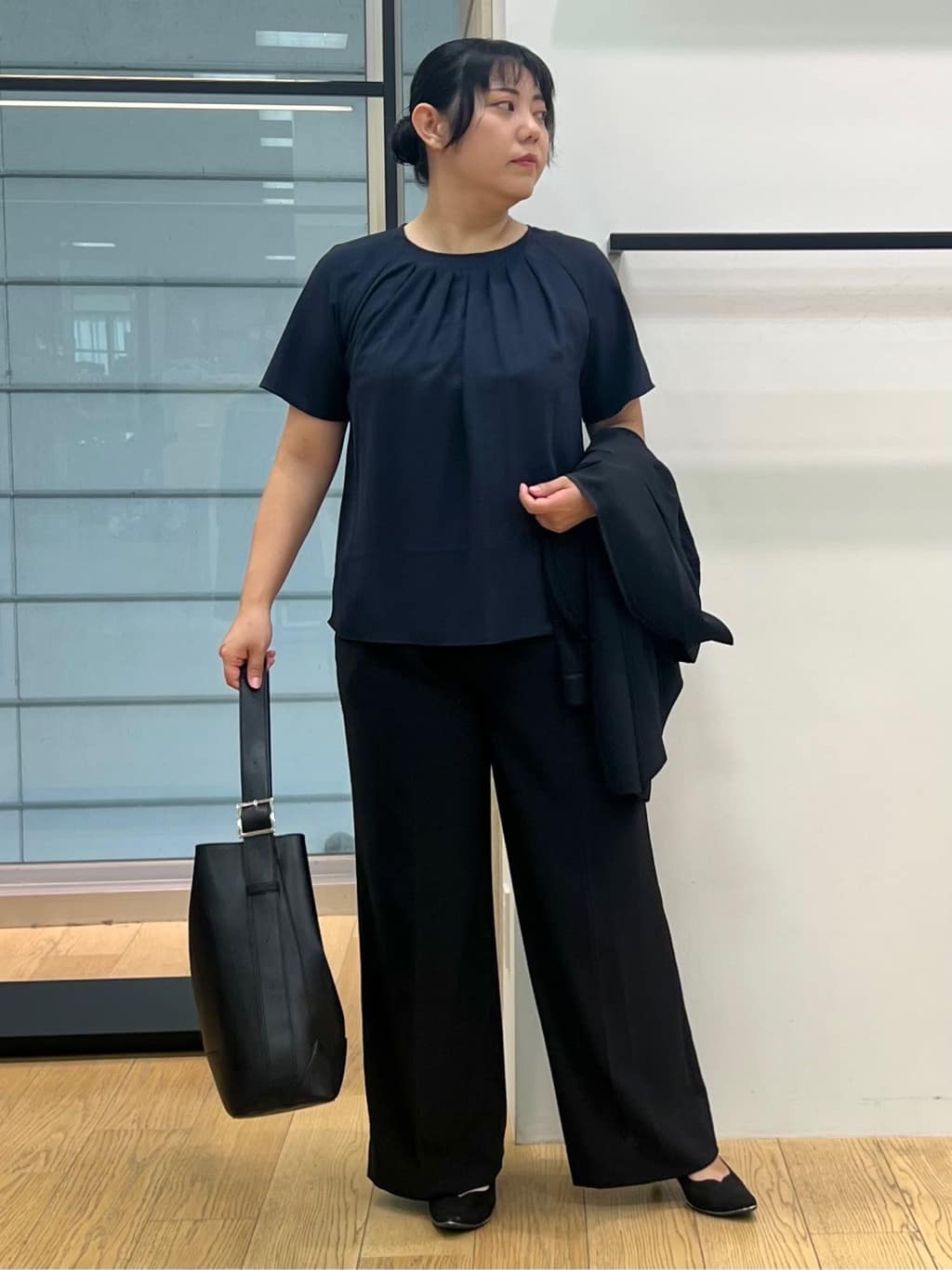 shimaさんの「INDIVI｜【着心地◎！】タックワイドパンツ」を使ったコーディネート