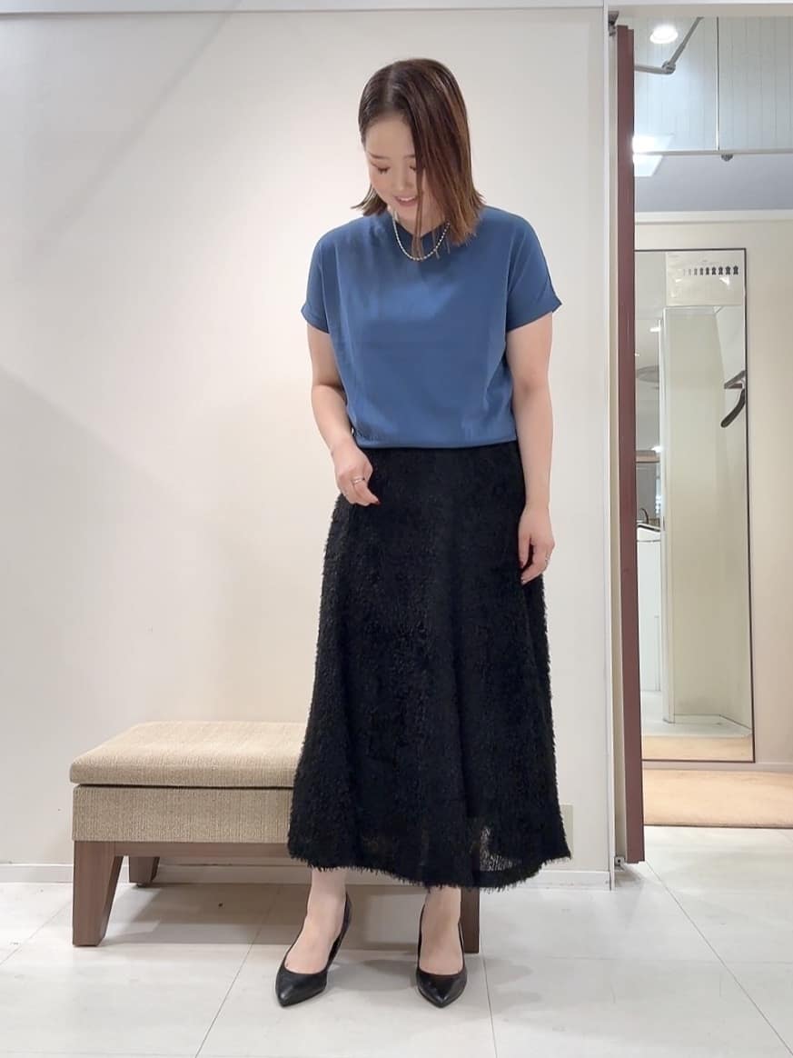 YUIさんの「UNTITLED｜【洗える/前後2WAY】ネックプルオーバーニット」を使ったコーディネート