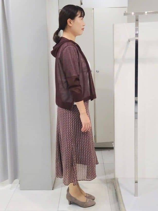 AZUSAさんの「Reflect｜【寒暖差対策に◎／手洗い可／旅行や通勤に】フード付きシアーカーディガン」を使ったコーディネート