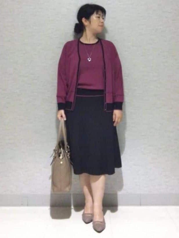 sakoさんの「Reflect｜【WEB先行カラーあり／手洗い可／アンサンブル可】バイカラーカーディガン」を使ったコーディネート