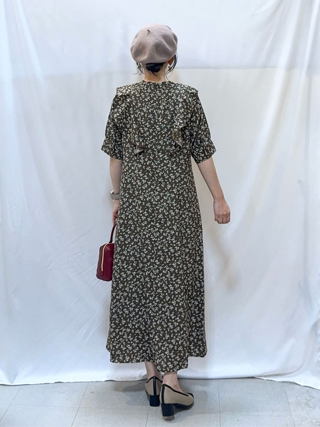 𝐇𝐢𝐫𝐨𝐦𝐢さんの「SHOO･LA･RUE｜【S-LL】寒暖差のある時期に 大人上品なシアーブルゾン」を使ったコーディネート