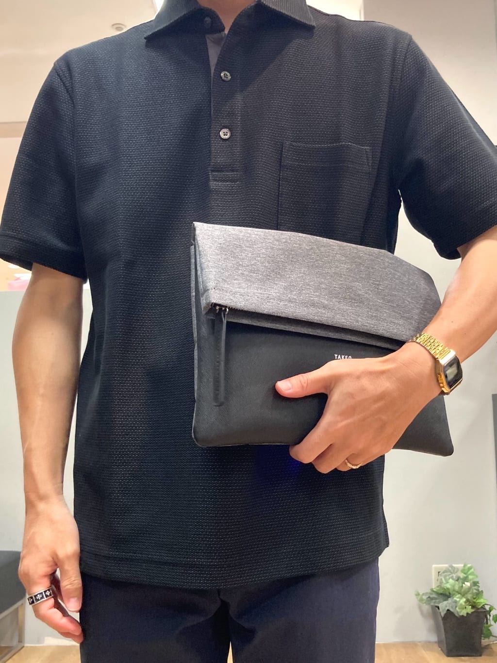 シュンさんの「TAKEO KIKUCHI｜【抗菌防臭／9色5サイズ展開】ハニカムメランジ ポロシャツ」を使ったコーディネート