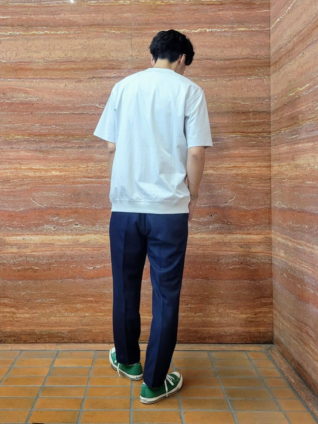 piroyaさんの「TAKEO KIKUCHI｜【抗菌防臭／5サイズ展開】ハイゲージポンチ Tシャツ」を使ったコーディネート