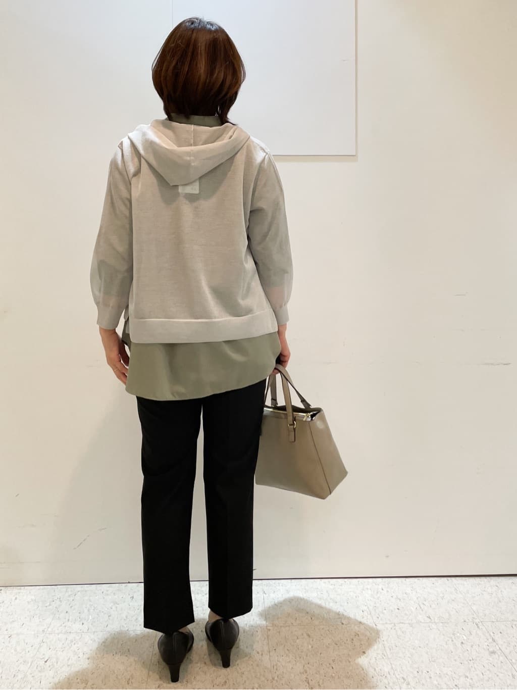 めいさんの「Reflect｜【寒暖差対策に◎／手洗い可／旅行や通勤に】フード付きシアーカーディガン」を使ったコーディネート