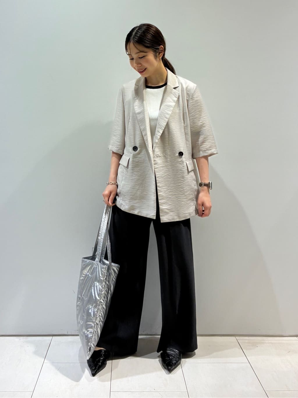 KAOさんの「INDIVI｜ライトダブルジャケット」を使ったコーディネート
