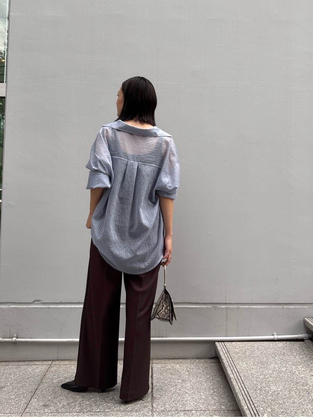 ayanoさんの「INDIVI｜Comfy SET UP｜イージーストレートワイドパンツ【セットアップ対応／通勤/カセット服】」を使ったコーディネート