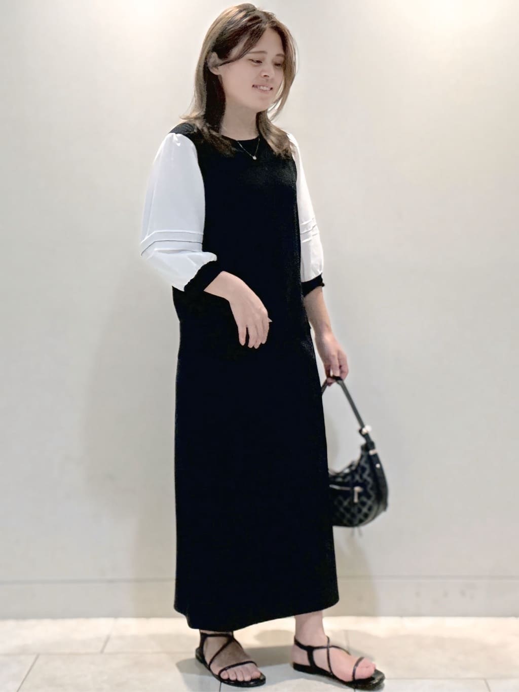 S&auml;K&iuml;さんの「Reflect｜【WEB先行カラーあり／手洗い可】ジョーゼットスリーブ&times;ニット」を使ったコーディネート